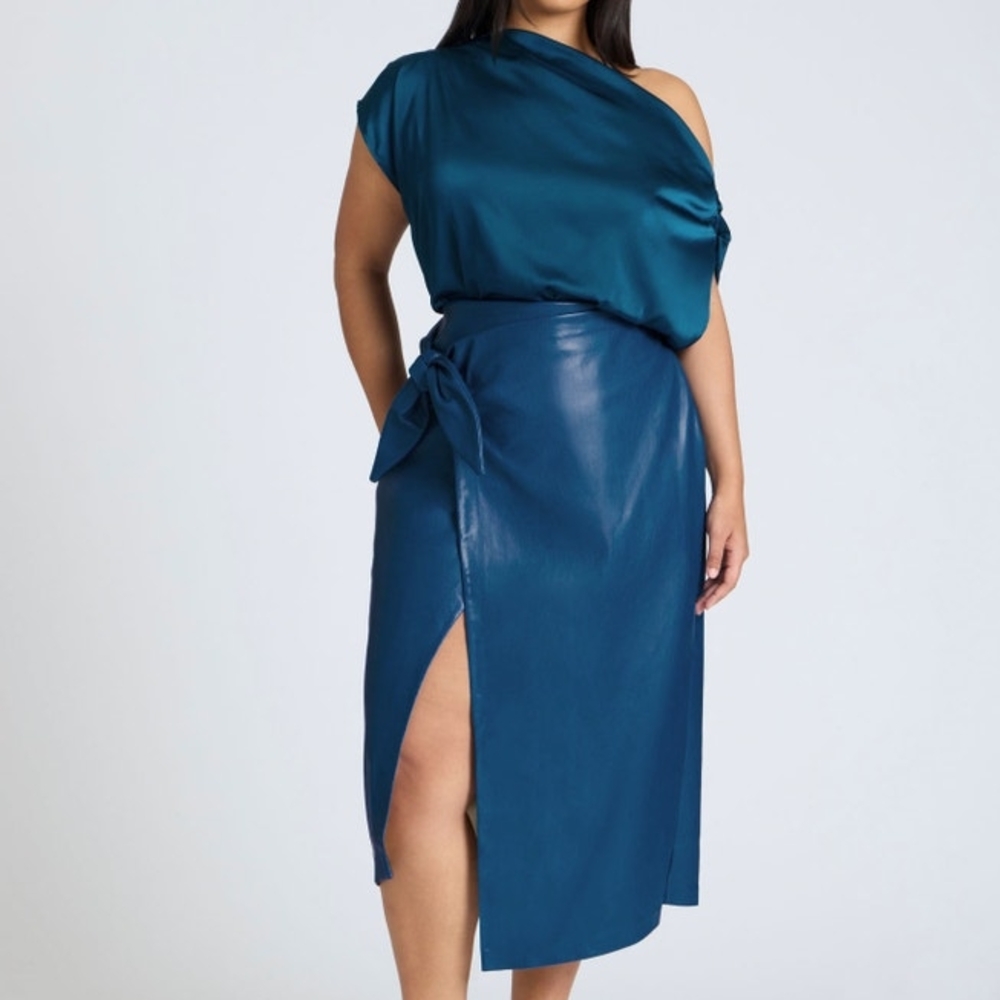 NWT! Eloquii Teal Midi Skirt with Side Slit